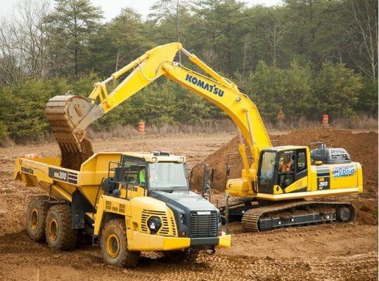 کامیون محور دار کوماتسو HM300-5