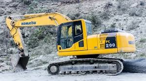 کوماتسو PC200-8