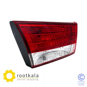 چراغ خطر روی صندوق چپ هیوندای سوناتا