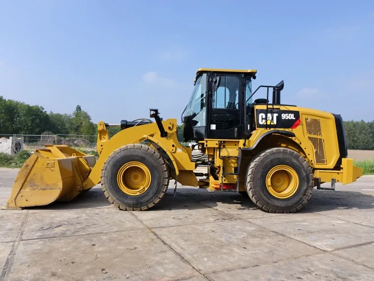 لودر کاترپیلار 950L