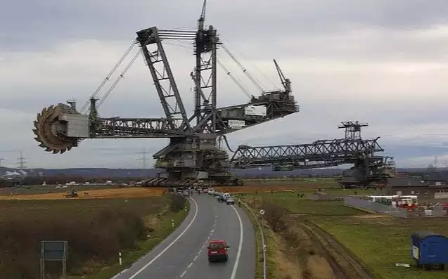 ماشین حفاری Bagger 293