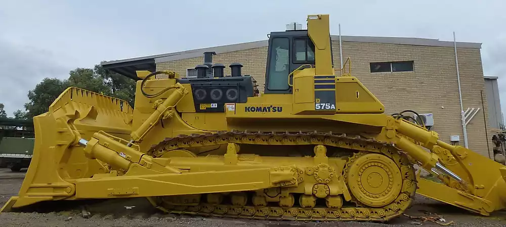 بلدوزر کوماتسو D575A-3 SD