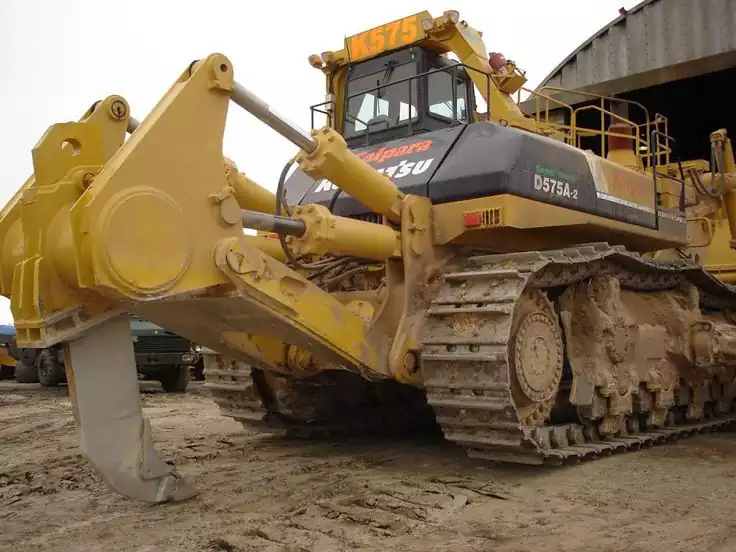 بلدوزر کوماتسو D575A-3 SD