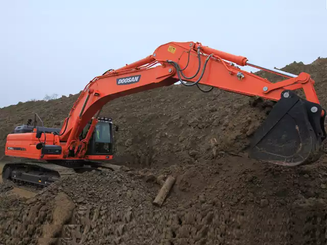 بیل مکانیکی دوسان DX340LCA