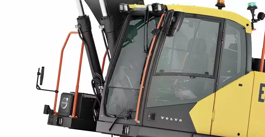 بیل مکانیکی ولوو EC400 هیبرید